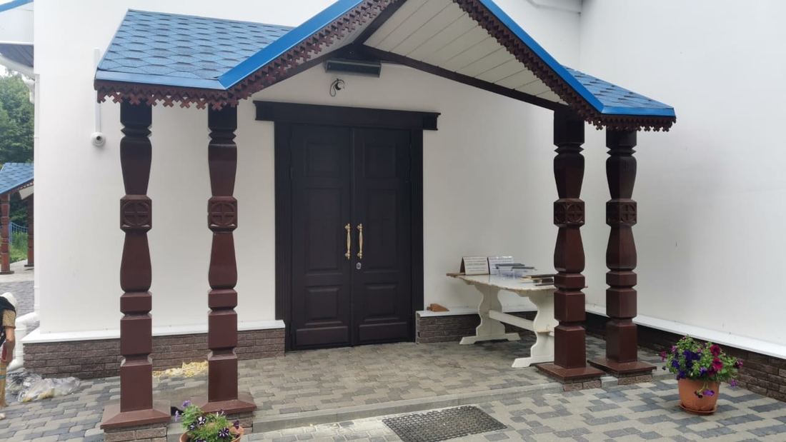 Церковь Покрова Пресвятой Богородицы, Павлово, улица Винокурова, 91